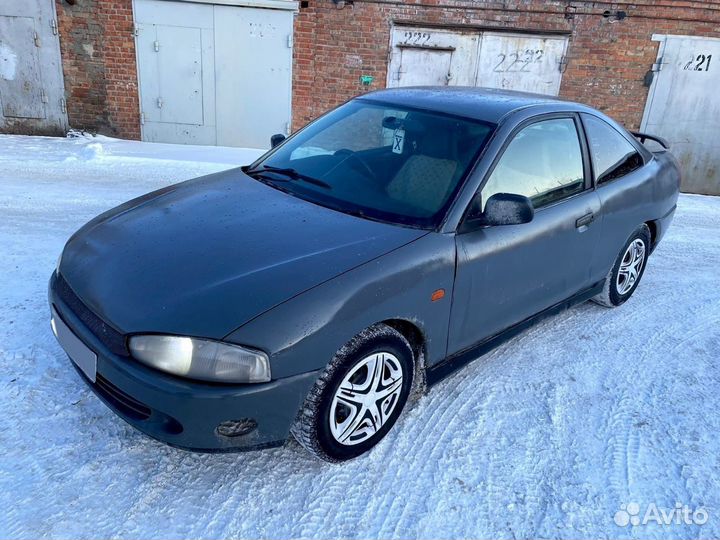 Mitsubishi Mirage 1.3 AT, 1998, 300 000 км