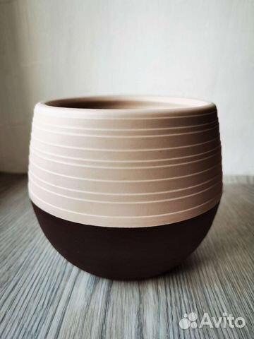 Цветочный горшок пластик