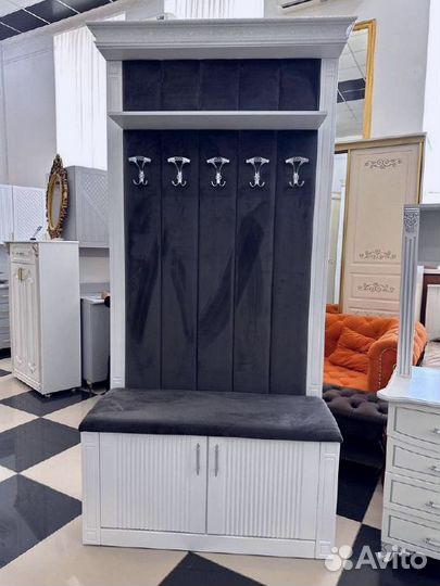 Прихожая новая