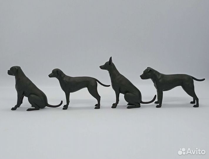 Фигурки собак
