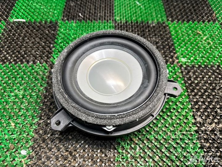 Динамик задний Lexus Lx 2015-2022