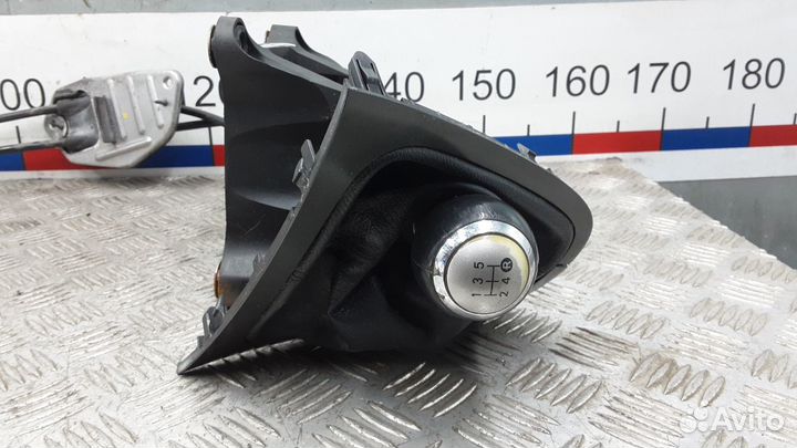 Кулиса Toyota Auris 2008