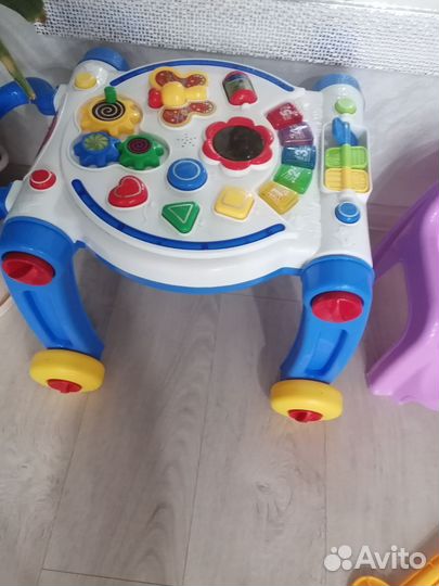 Развивающий стол