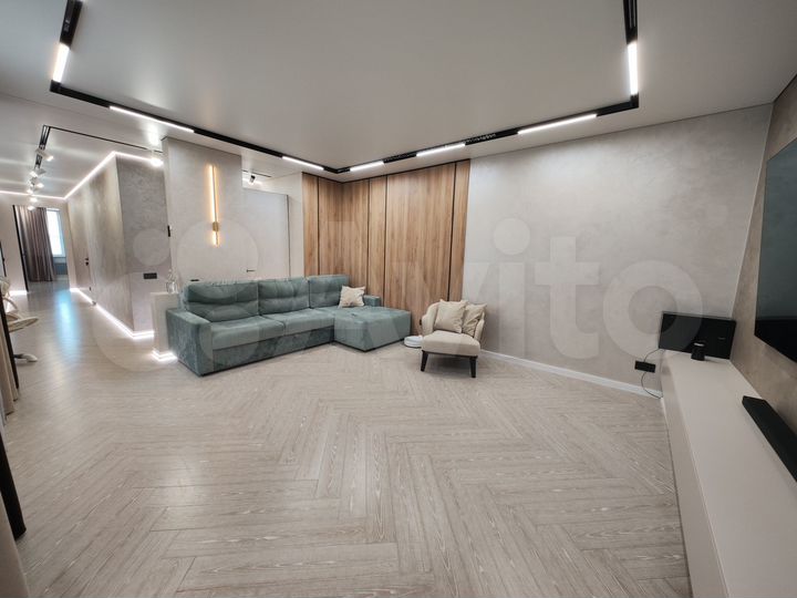 3-к. квартира, 96,8 м², 4/7 эт.