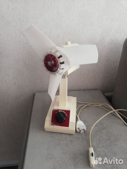 Вентилятор бытовой