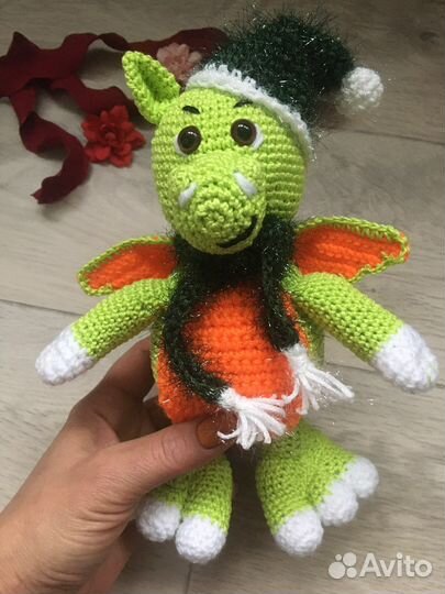 Вязаная игрушка Дракон
