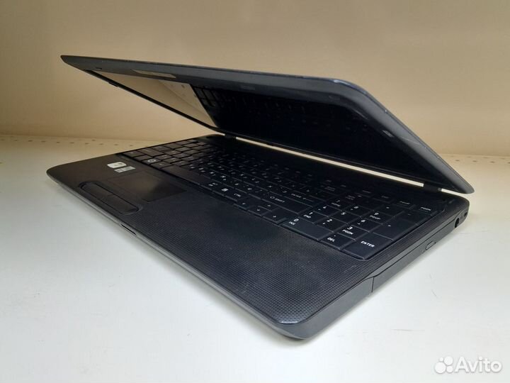 Ноутбук Toshiba / Core I5/4Gb/Intel HD/до 8Gb+SSD