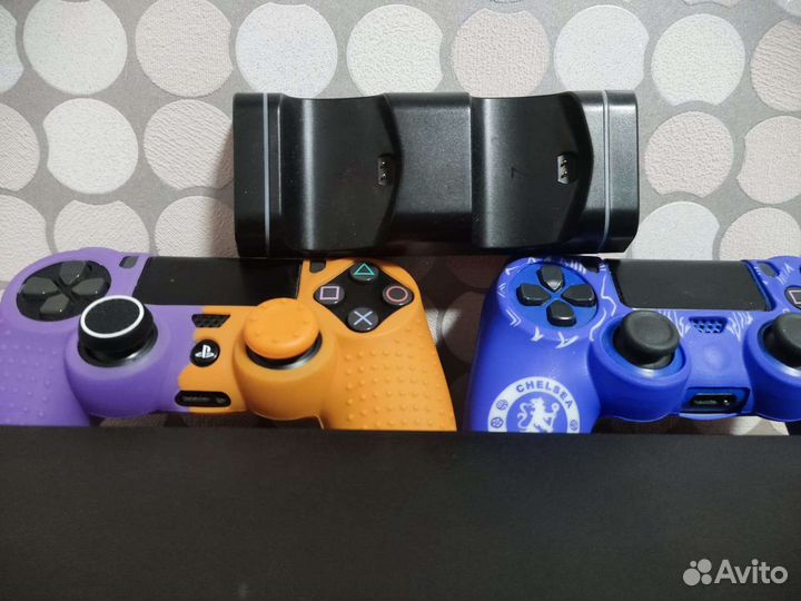 Sony playstation 4 PS4 pro 1tb с играми