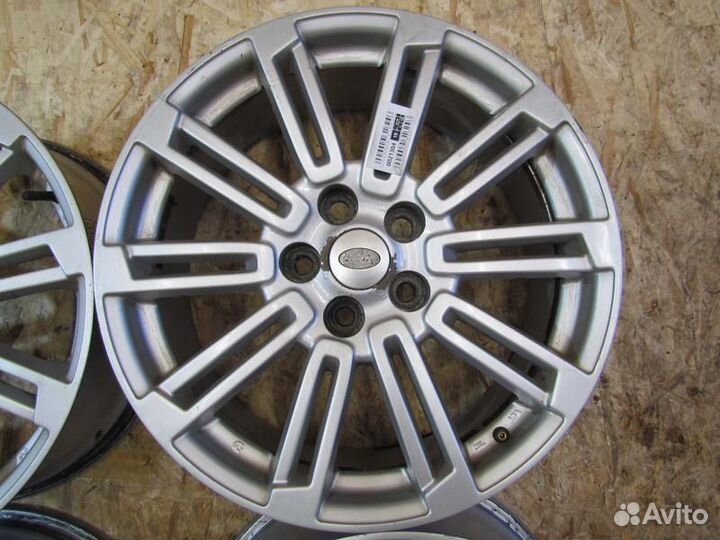 Диски Land Rover R19 Литые 5x120 J8 CH
