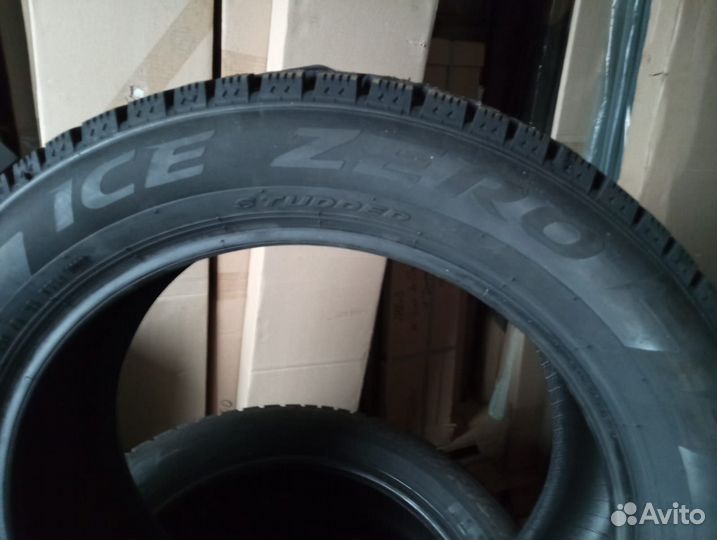 Pirelli Winter Ice Zero 225/55 R18 102T