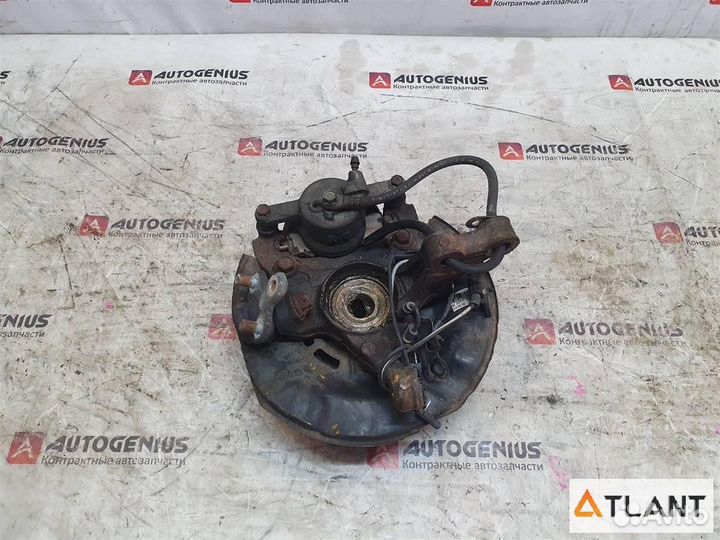 Ступица передняя правая toyota corolla fielder