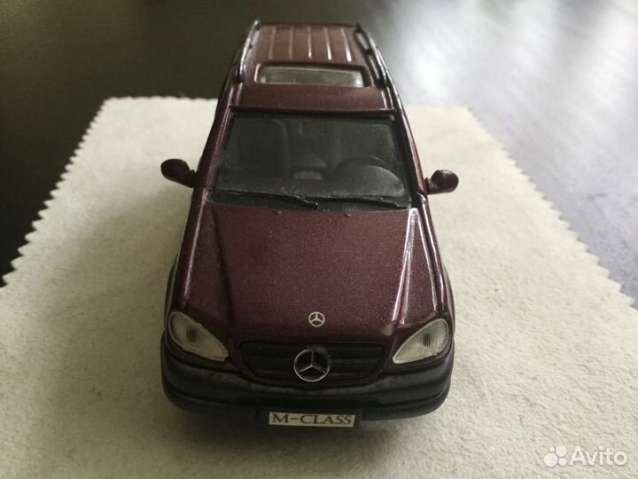 Mercedes benz ML320 w163 1:43