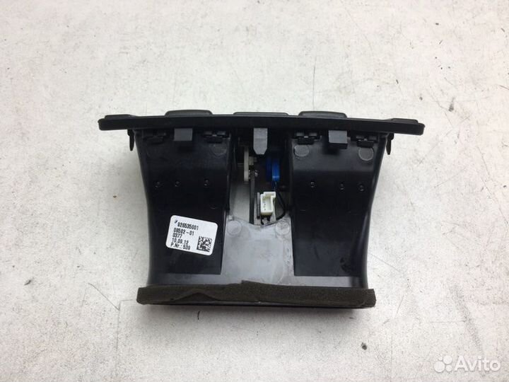 Дефлектор воздушный Bmw 320 F30 2012