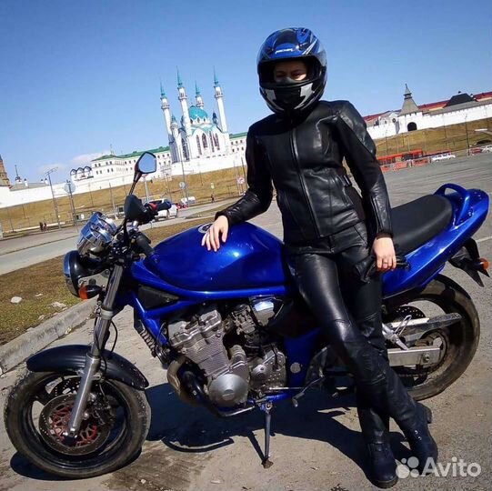 Куртка мотоциклетная женская