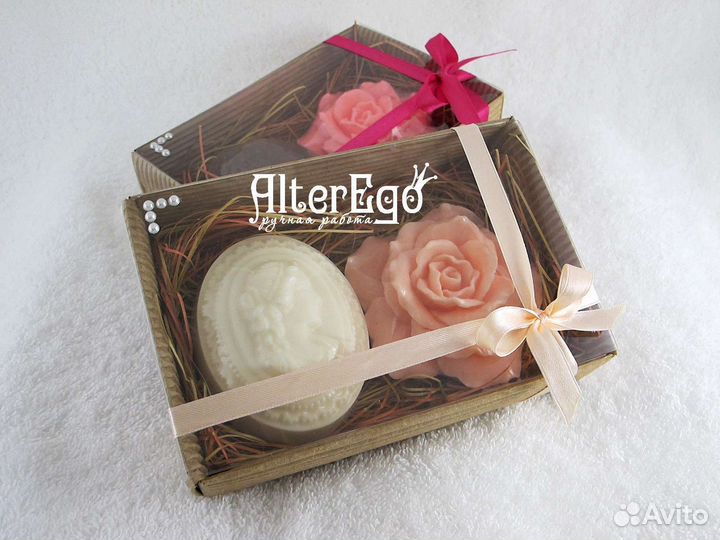 Коробки подарочные с прозрачной крышкой крафт