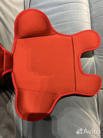 Вкладыш для новорожденного в автокресло Britax