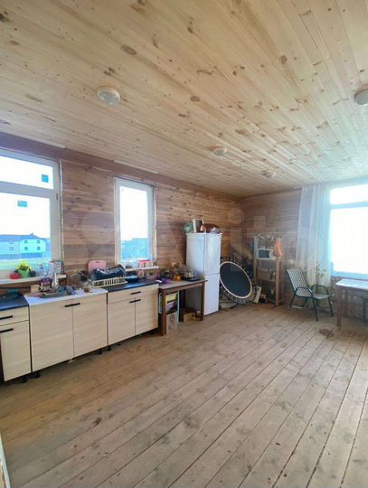 Дом 81 м² на участке 8 сот.