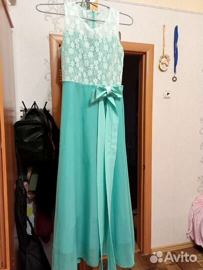 Вечернее платье в пол