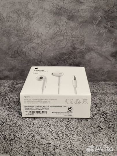 Проводные наушники Apple EarPods 3,5мм (новые)