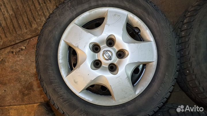 Колёса зима шипы 195 65 r15 Ниссан, Рено, японцы