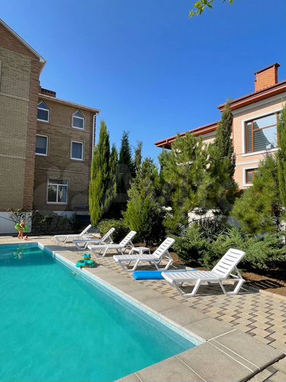 Гостиница, 750 м²