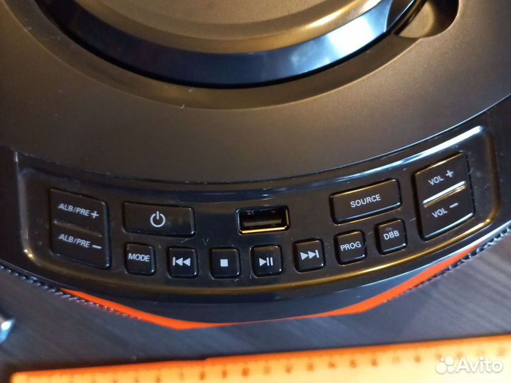 Магнитола philips az 318B