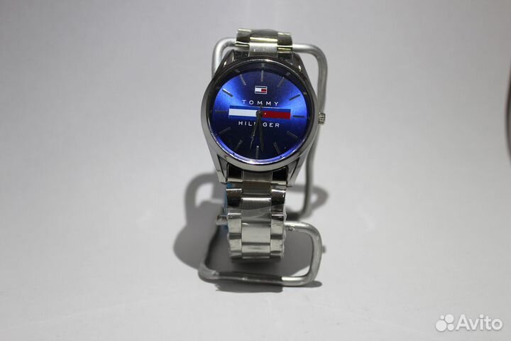Tommy hilfiger часы