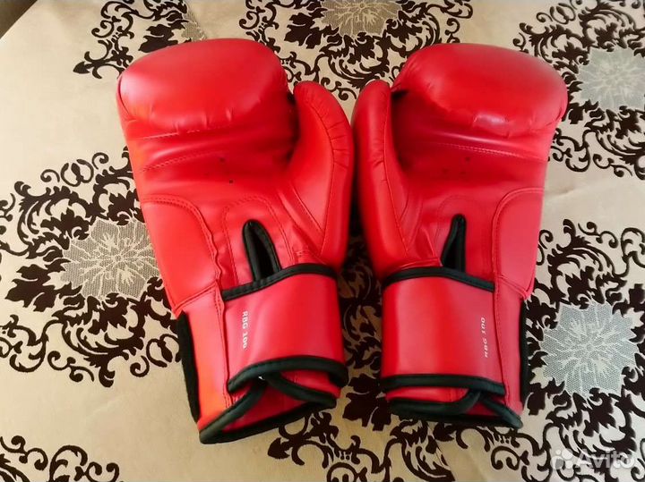 Кожаные Боксёрские перчатки новые