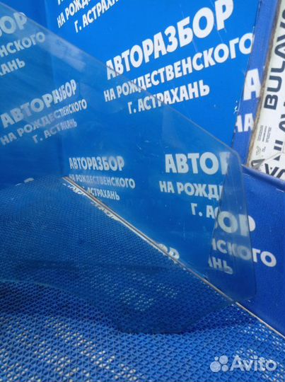 Стекло передней правой двери Cadillac Cts 1 седан