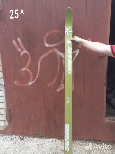 Продам лыжи