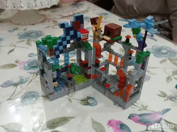 Lego Friends майнкрафт