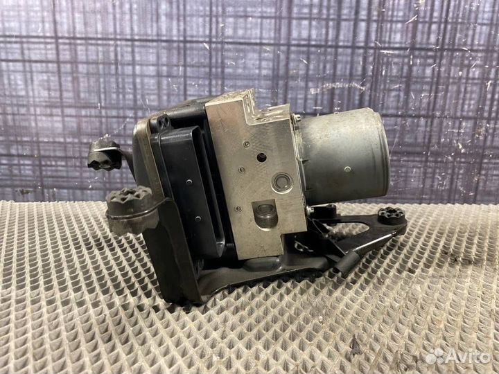 Блок ABS Bmw X5 E70 N57 2013