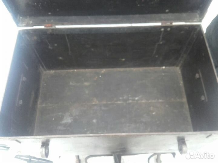 Сундук старинный, кованый.До 1917г