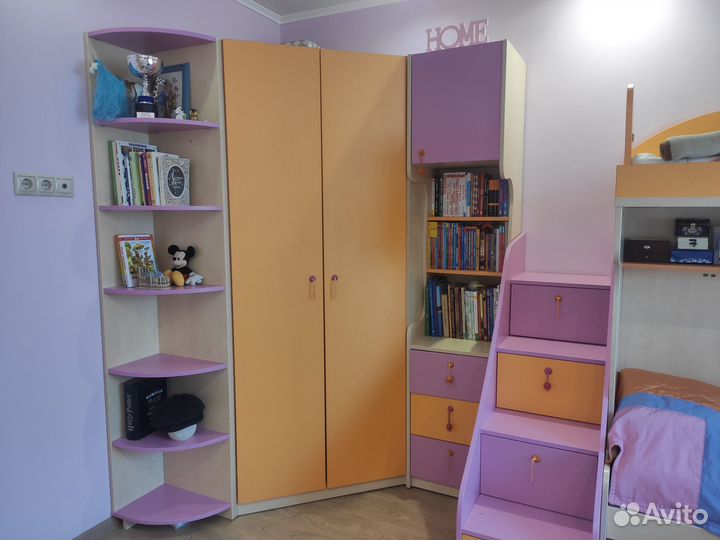 Мебель в детскую комнату для девочки