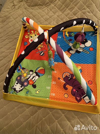 Развивающий коврик для ползания