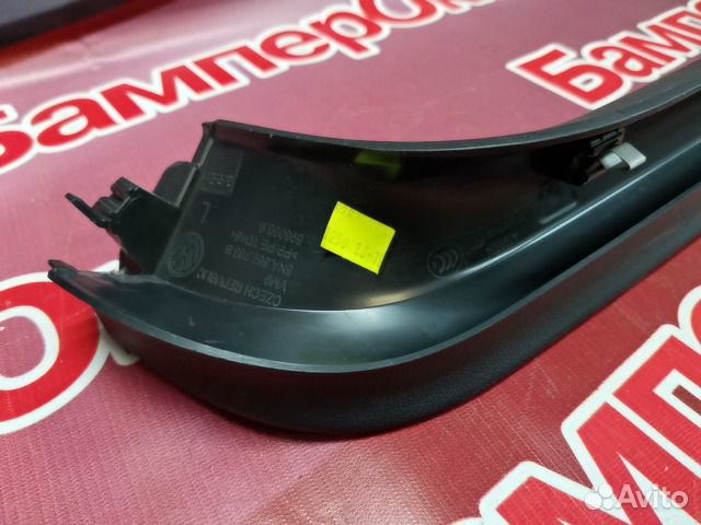 Обшивка двери багажника левая Volkswagen Tiguan