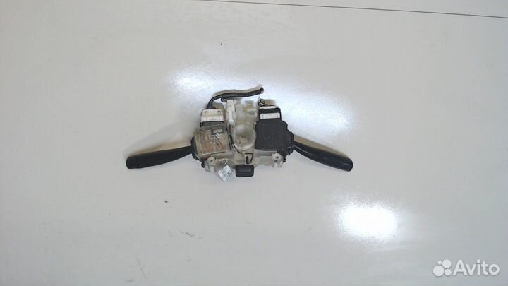 Переключатель поворотов и дворников Subaru Impreza