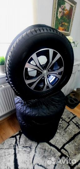 Nokian Tyres Hakkapeliitta 8 SUV 215/70 R16
