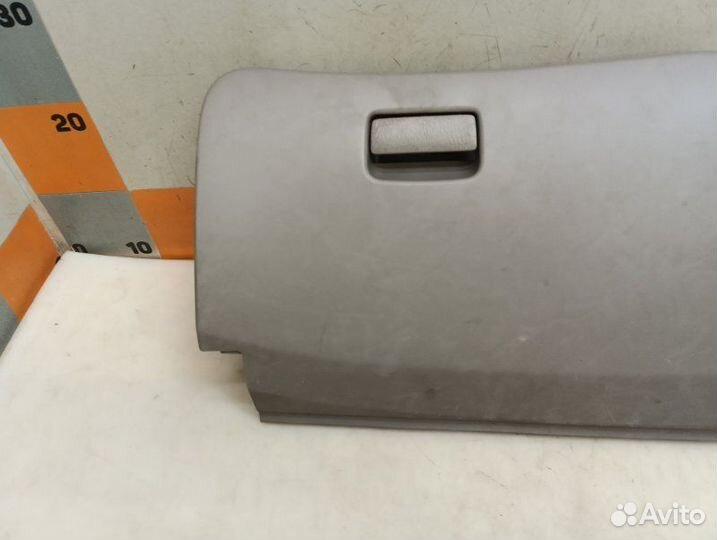 Бардачок Nissan Almera N16 1.8 2001