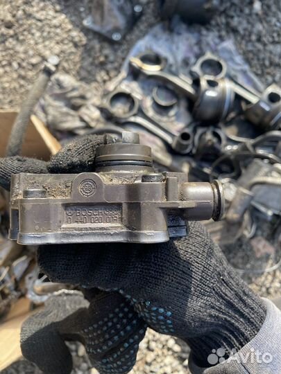 Топливный насос Mercedes-Benz 0440020003