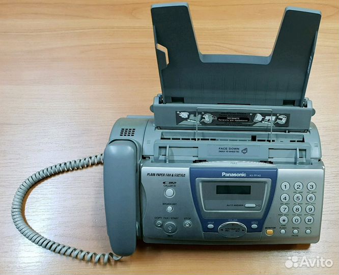 Факс Panasonic KX-FP143