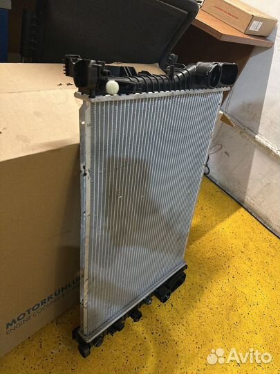 Радиатор охлаждения mercedes w211