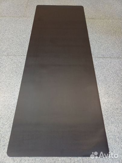 Коврик для йоги и фитнеса