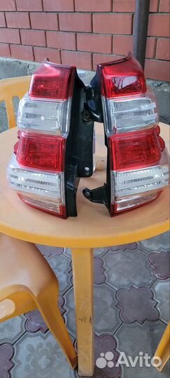 Задние фонари Тойота prado 150