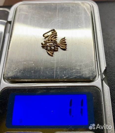 Кулоны золотые СССР. Серьга 750 проба