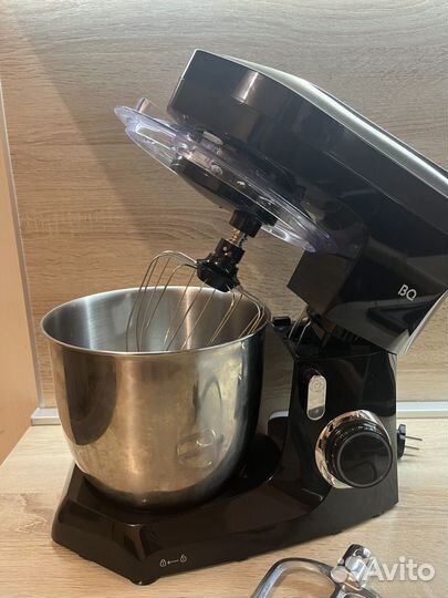Планетарный миксер BQ 1600Вт