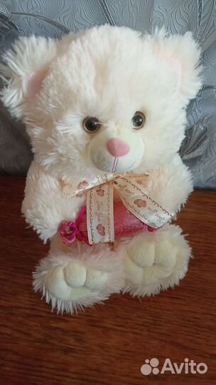 Мишка с конфетой