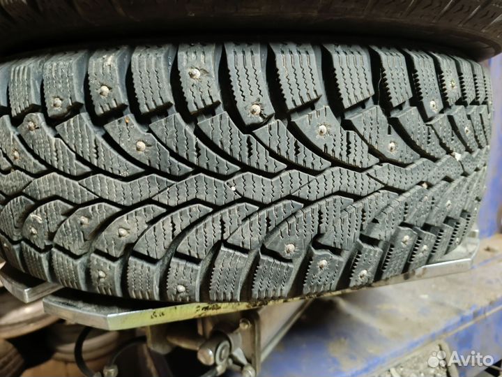 Pirelli Formula Ice 195/60 R15