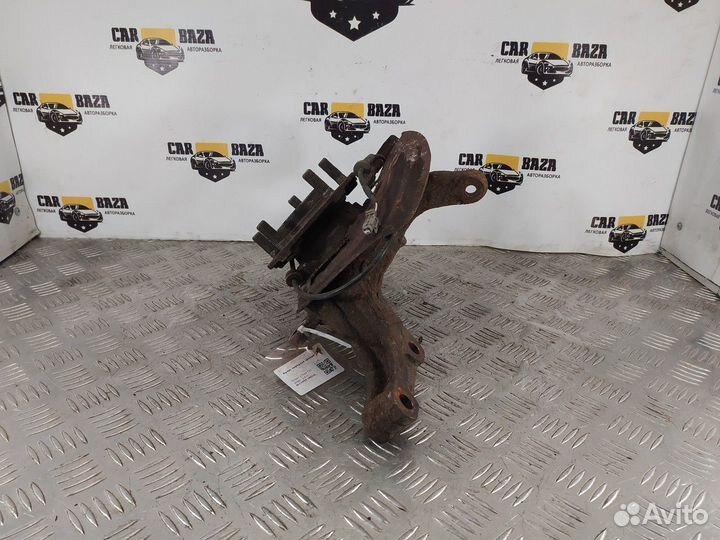 Кулак поворотный передний правый R