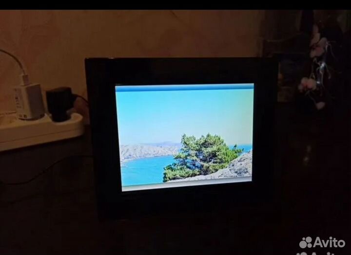 Цифровая фоторамка philips 7''